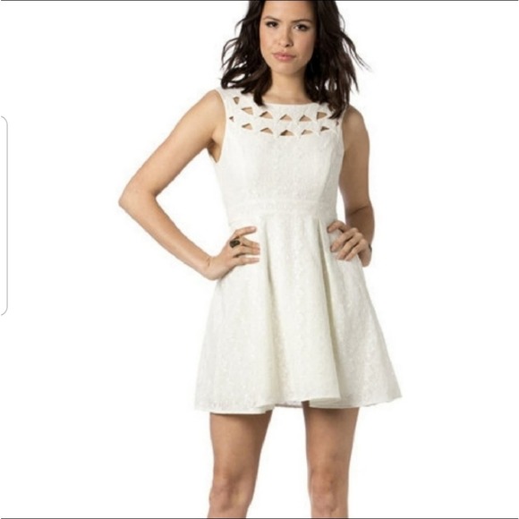 Miss Me Found Love lace dress size large - Picture 1 of 7